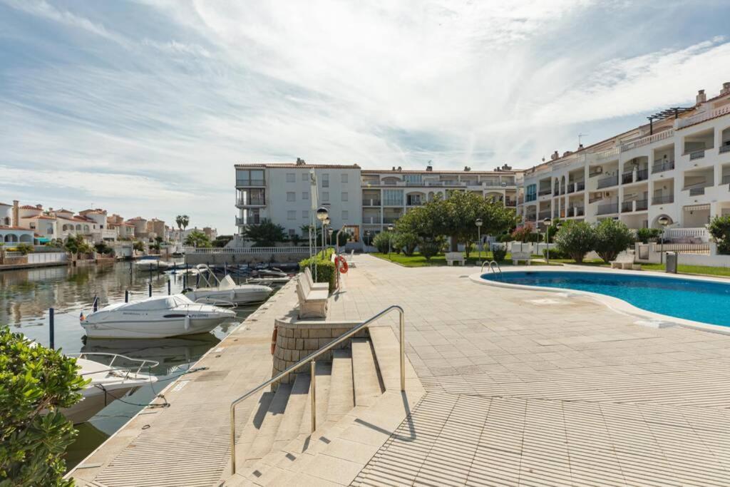 Apartamento Flateli Ampuriabrava Exterior foto